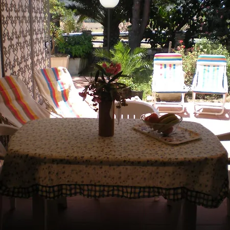Casa de Férias Casa Solanas (Cagliari)